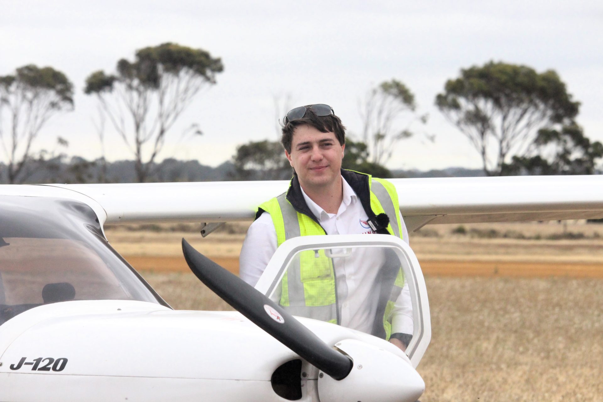 Hayden McDonald completes incredible solo circumnavigation of Australia ...